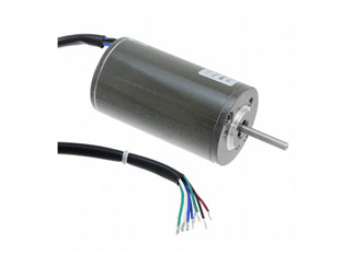 FRDM-MC-LVMTR NXP - отладочный комплект для управления двигателем